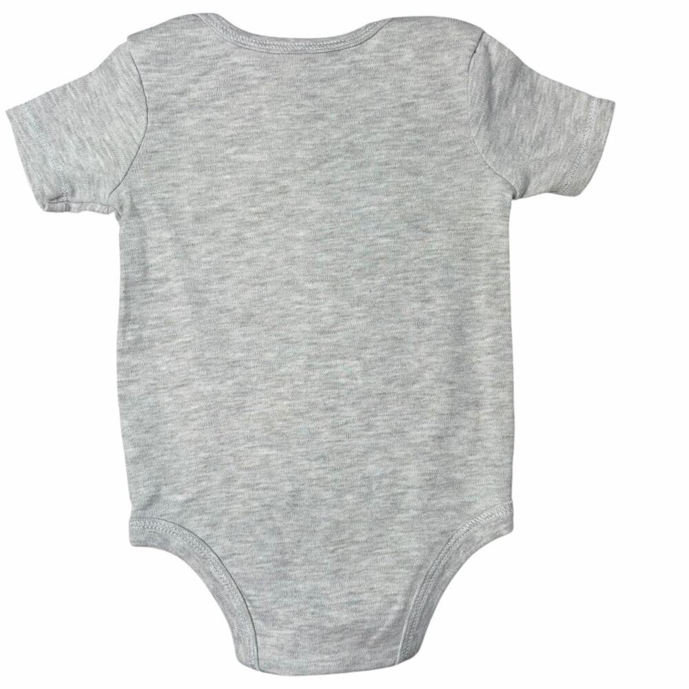 NWOT Friends Bodysuit Bundle Girls TV Show Gray Black White 12 Months - Picture 7 of 8
